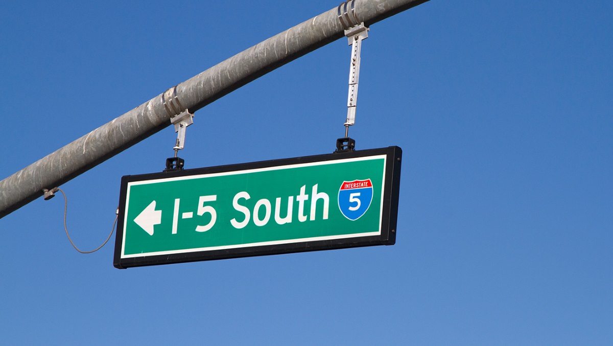 i-5 south sign