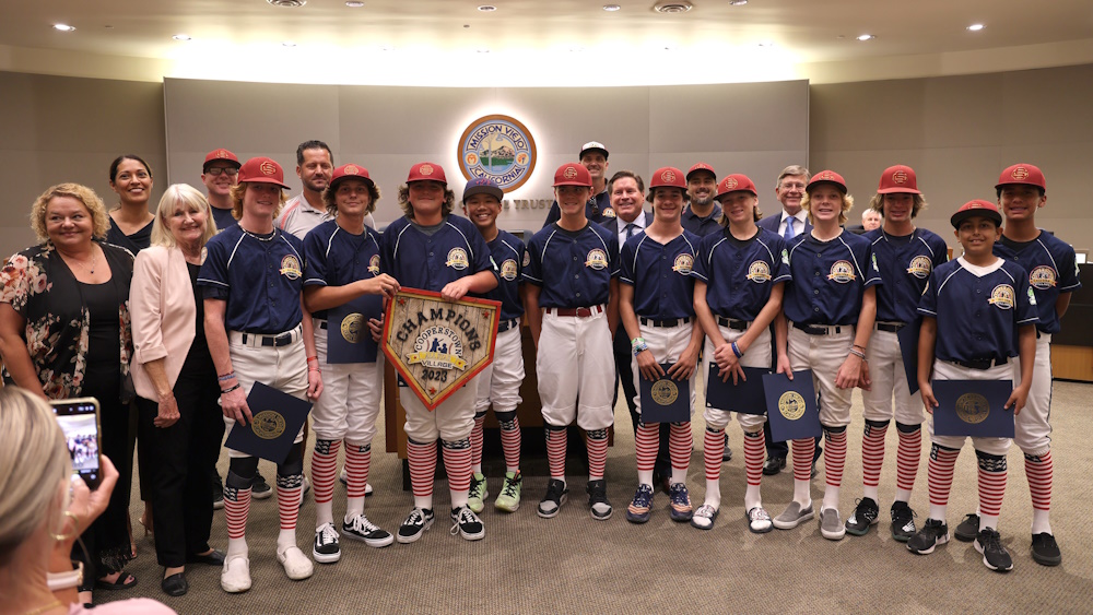 south county trojans baseball team with council