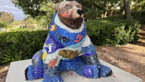 mosaic-bear