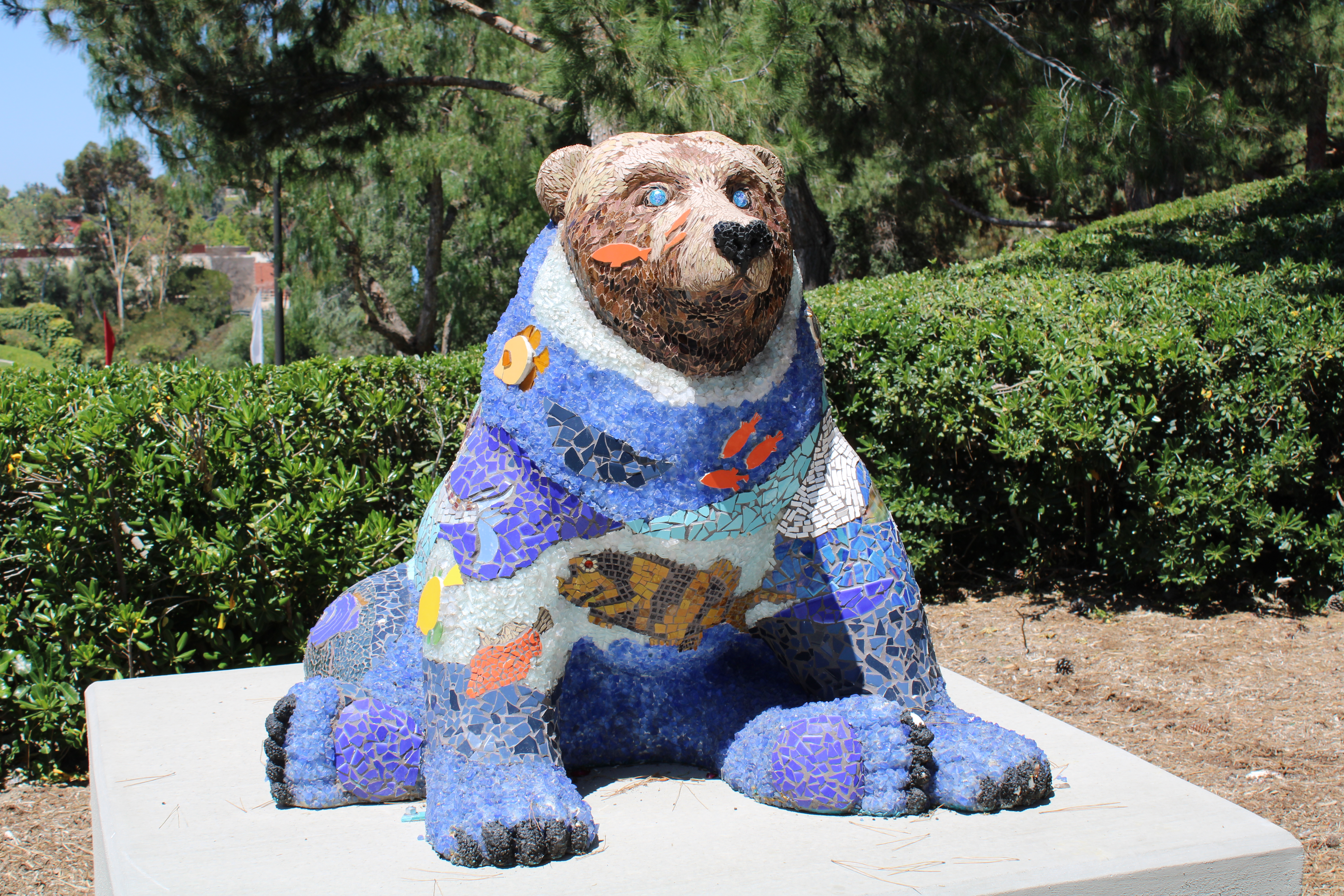 tile mosaic bear statue